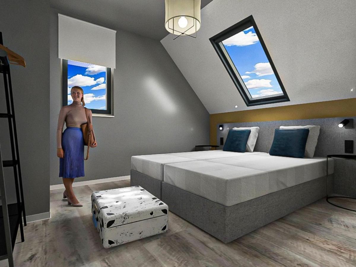 Vakantiehuis Modern With Wellness, On A Park, 1 2 Km From The *